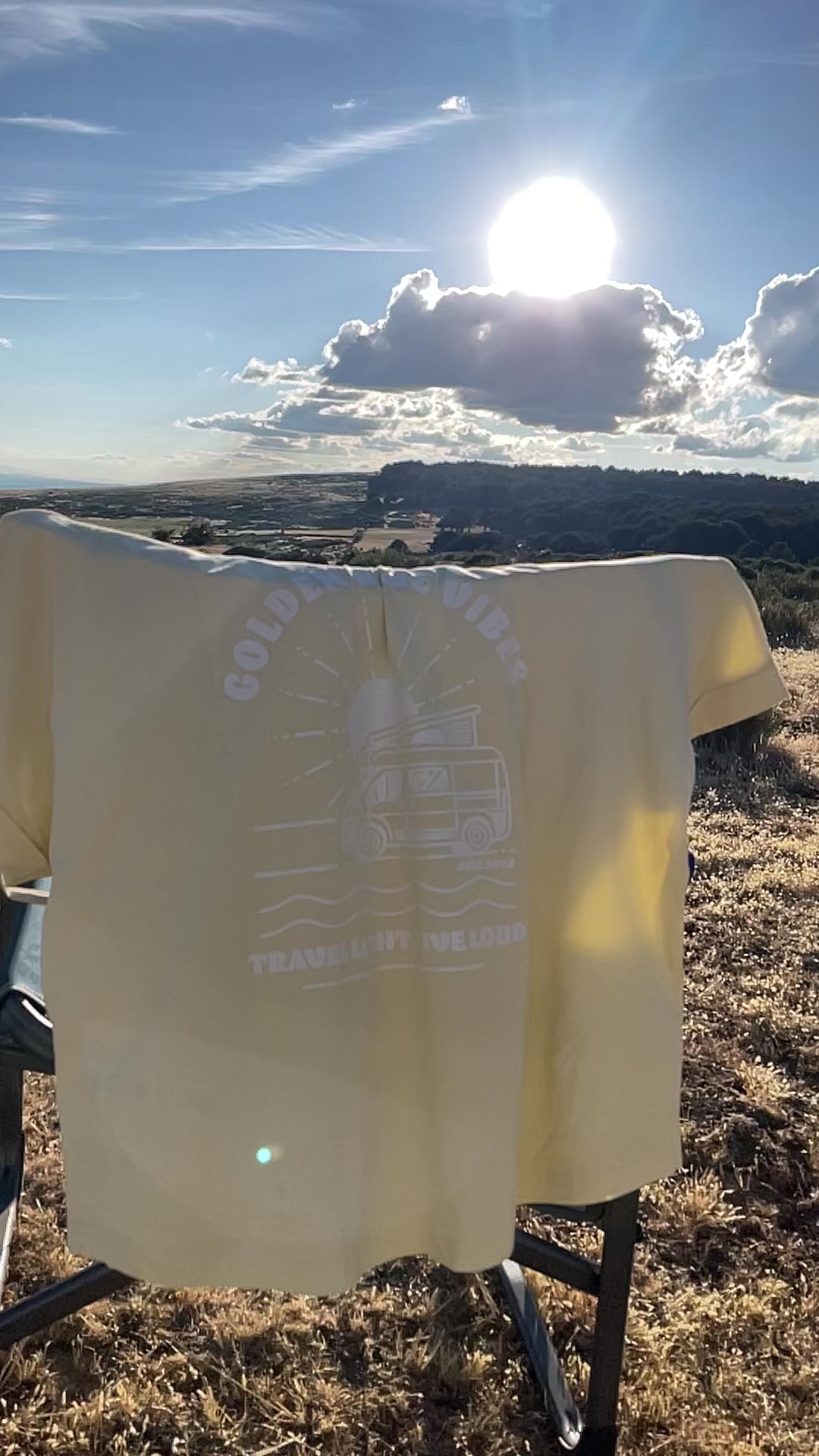 Camiseta Mujer - Golden Blue Vibes